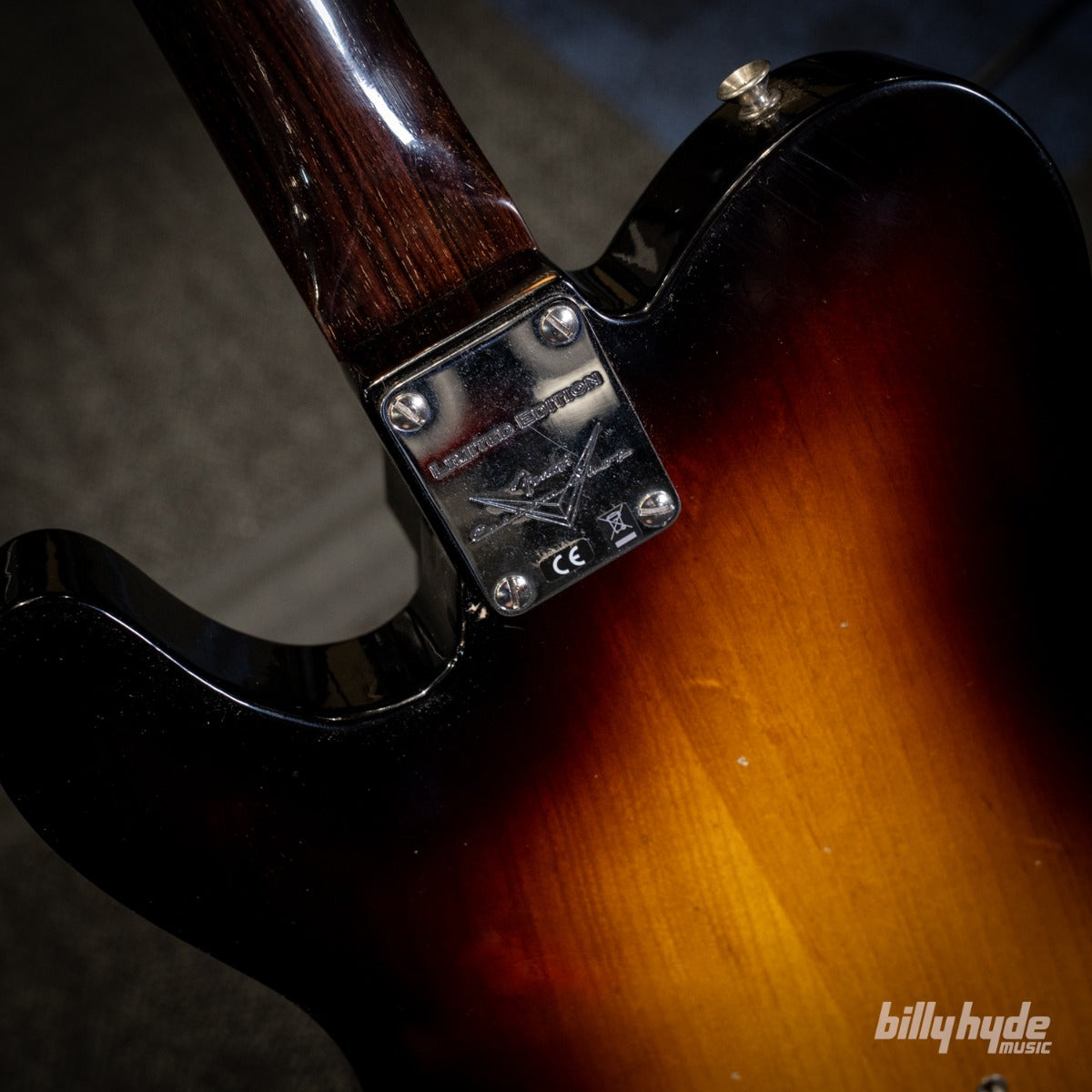 Fender Custom Shop Limited Edition '50s Telecaster Thinline Journeyman Relic with Closet Classic Hardware in Wide-Fade 2-Color Sunburst