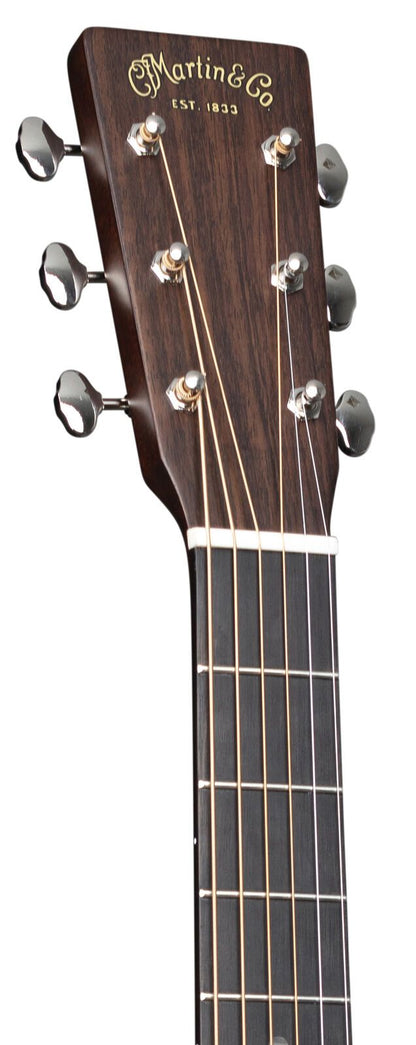 Martin 000-18 Standard Series in Natural Gloss