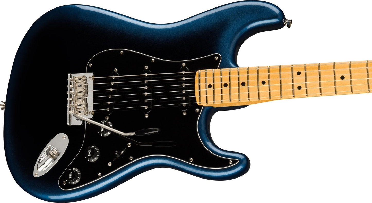 Fender American Professional II Stratocaster, Maple Fingerboard in Dark Night