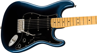 Fender American Professional II Stratocaster, Maple Fingerboard in Dark Night