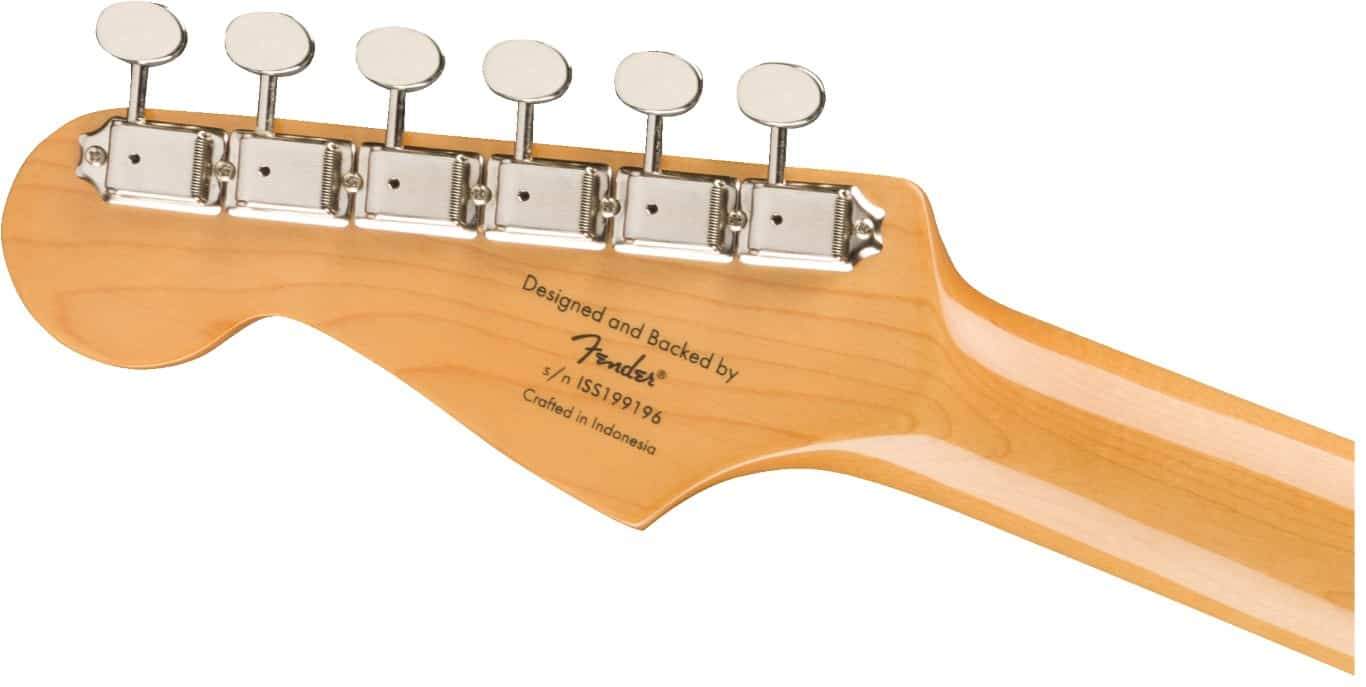 Squier Classic Vibe '60s Stratocaster in Candy Apple Red