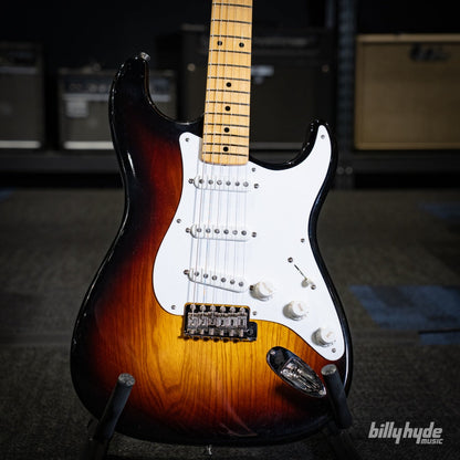 Fender Custom Shop Limited Edition 70th Anniversary 1954 Stratocaster NOS Electric Guitar in Wide-Fade 2-Color Sunburst