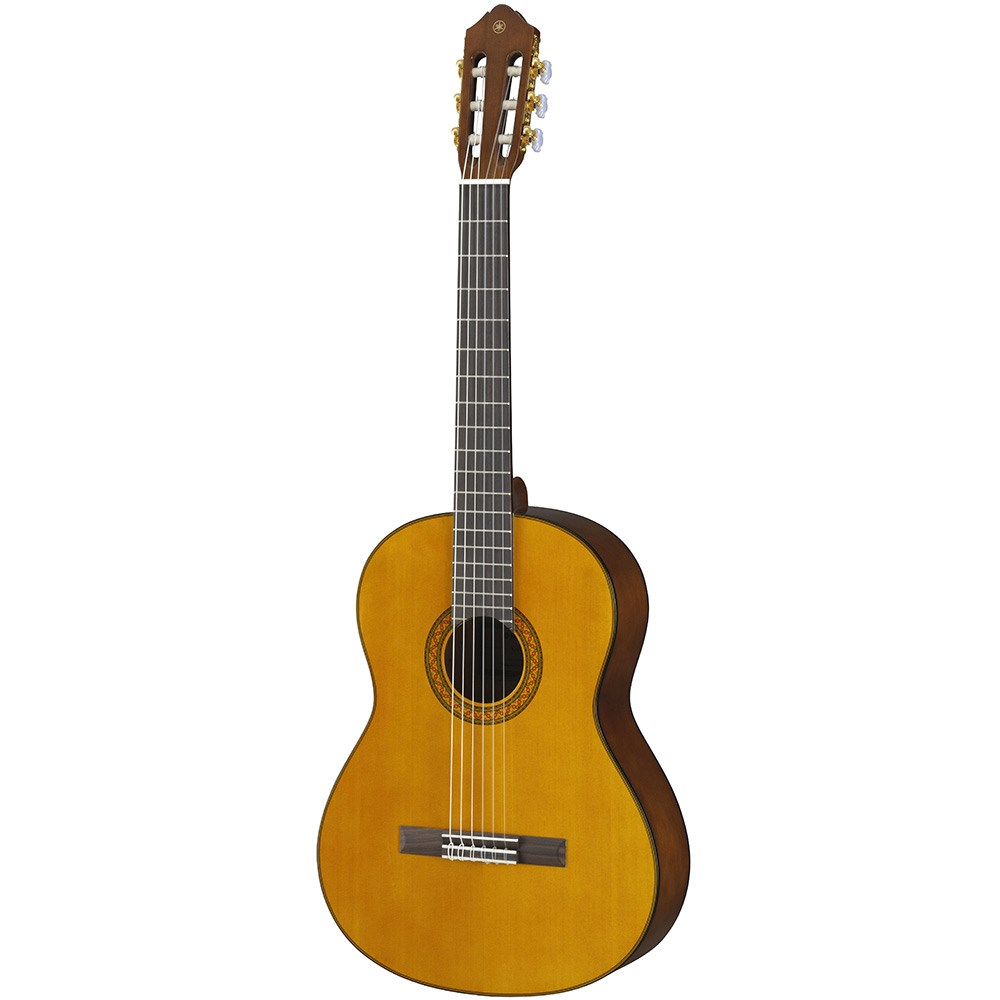 Yamaha C70 Classical Guitar in Natural