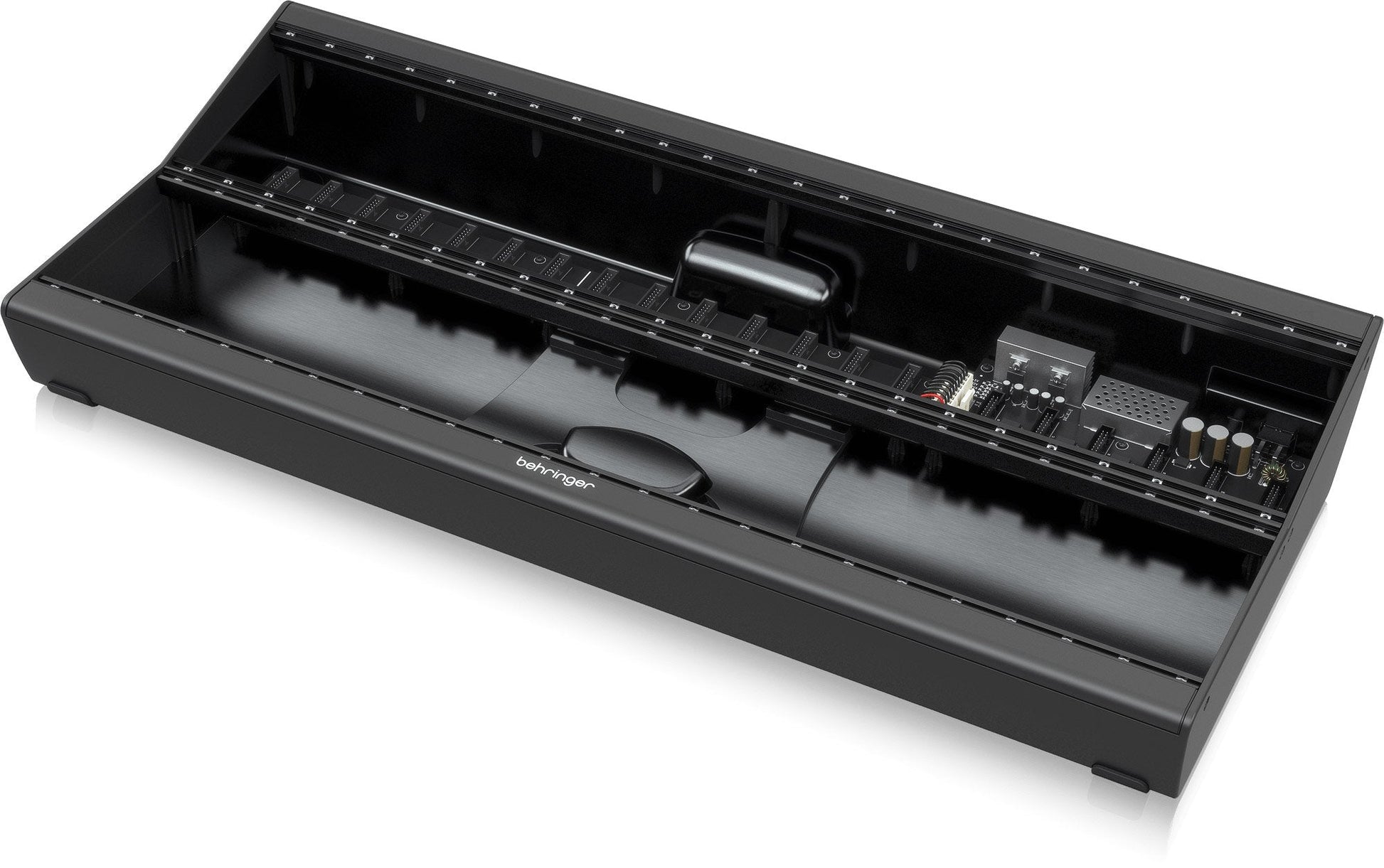 Behringer Eurorack Go Powered Module Case