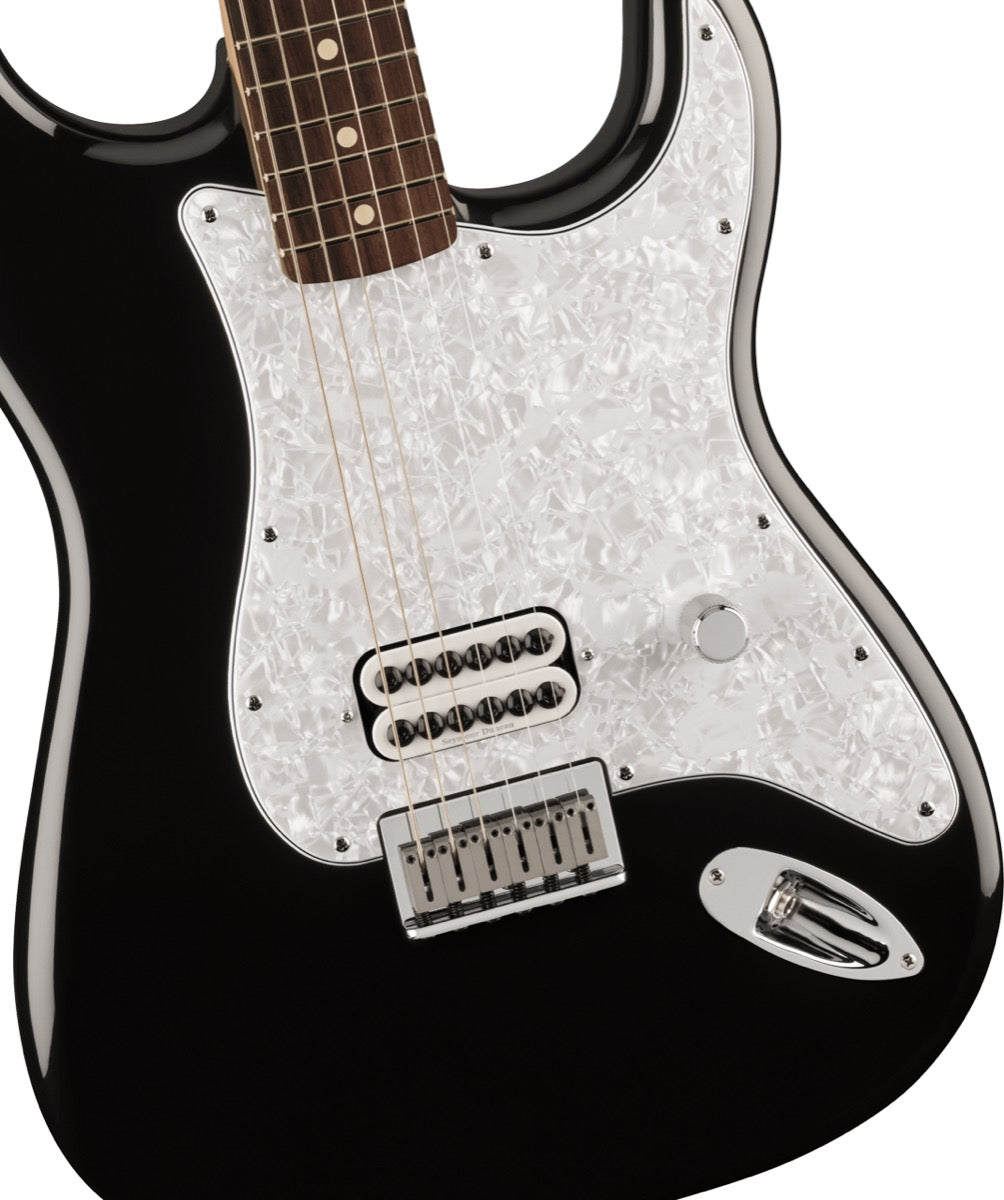 Fender Tom DeLonge Stratocaster, Rosewood Fingerboard in Black | B-STOCK