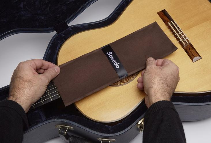 Boveda Fabric Holders Holds Size 70 Boveda For Guitars 2 Pouch