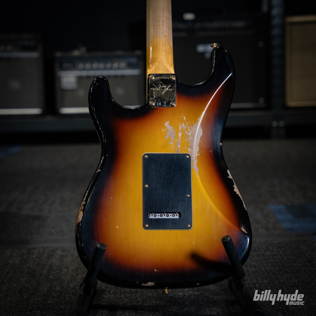 Fender Custom Shop Stevie Ray Vaughan Signature Stratocaster Relic with Closet Classic Hardware Electric Guitar in Faded 3-Color Sunburst