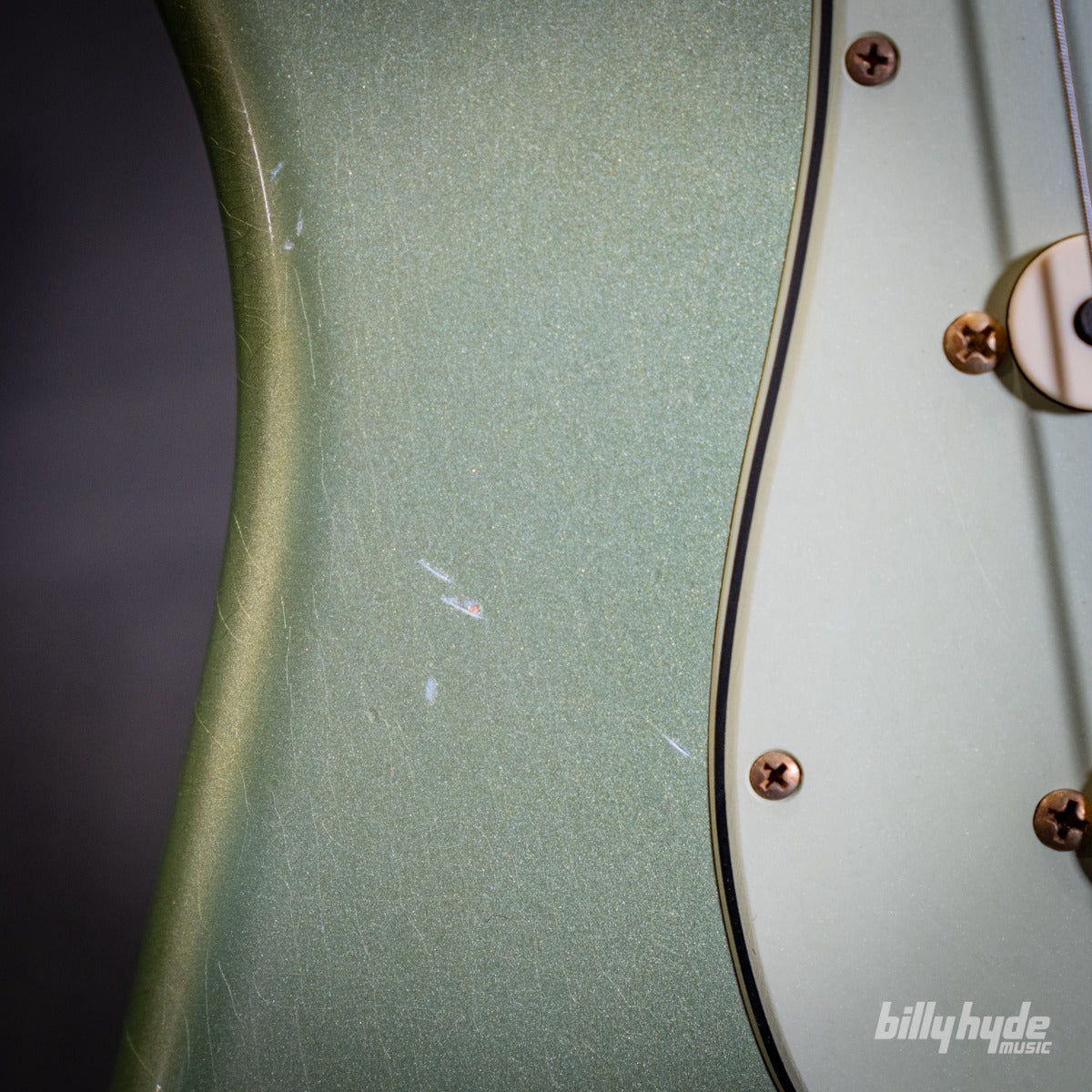 Fender Custom Shop 1959 Stratocaster Journeyman Relic Electric Guitar in Faded Aged Sage Green Metallic