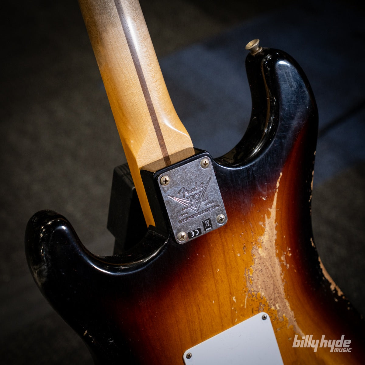 Fender Custom Shop Limited Edition 70th Anniversary 1954 Stratocaster Heavy Relic Electric Guitar in Wide-Fade 2-Color Sunburst