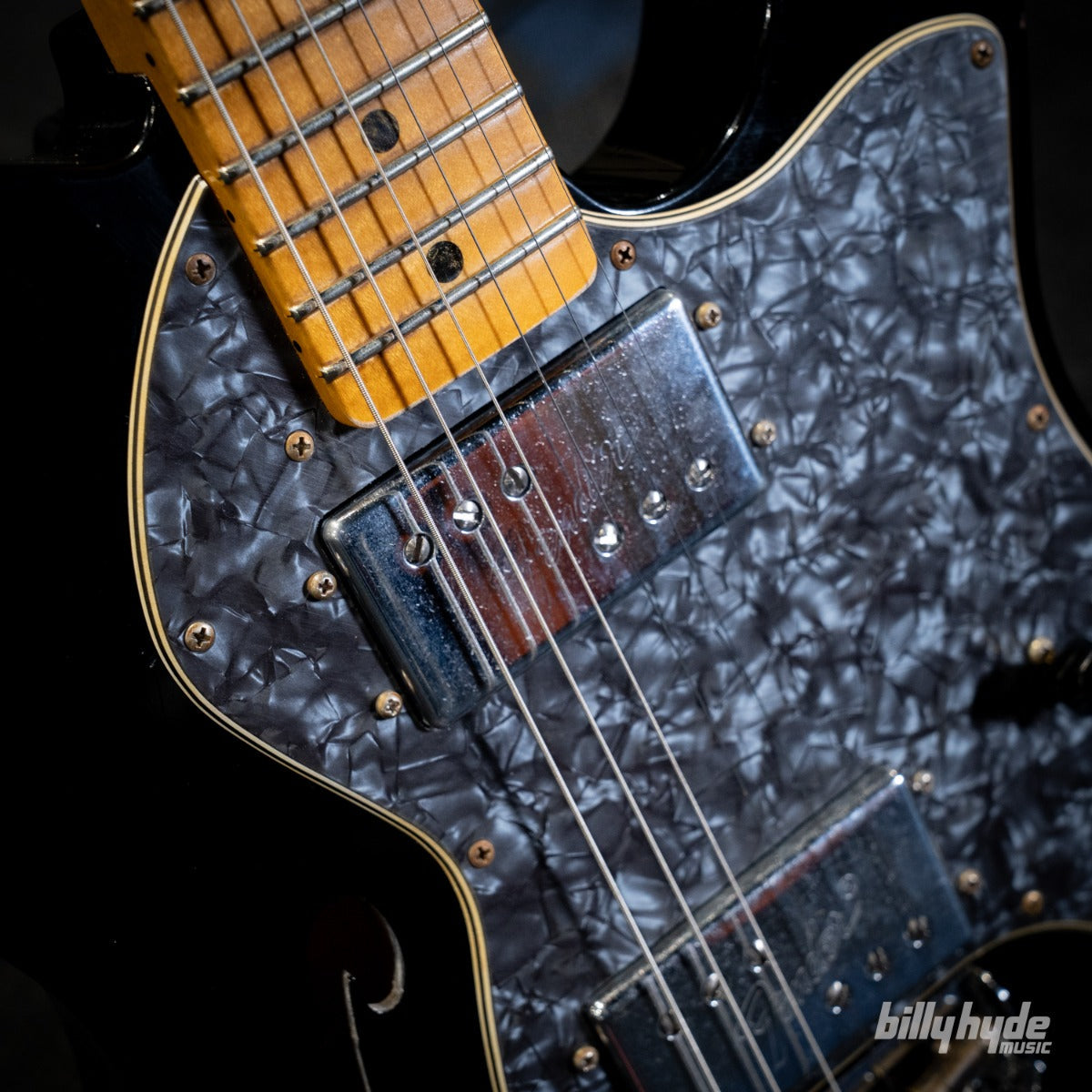Fender Custom Shop 1970s Telecaster Thinline Journeyman in Aged Black