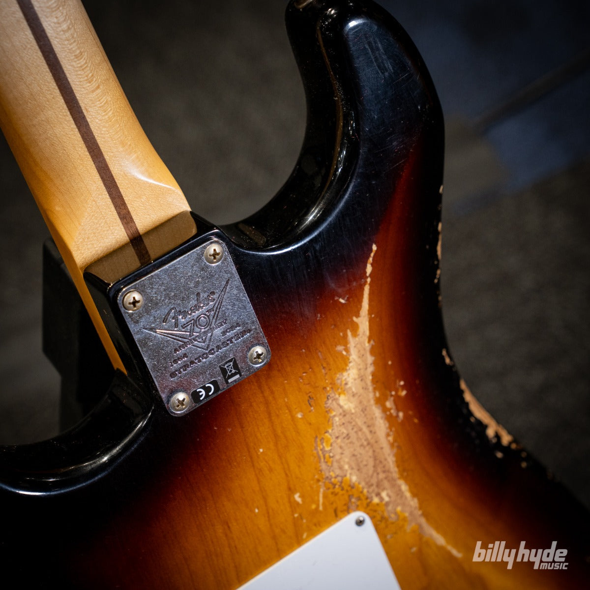 Fender Custom Shop Limited Edition 70th Anniversary 1954 Stratocaster Heavy Relic Electric Guitar in Wide-Fade 2-Color Sunburst