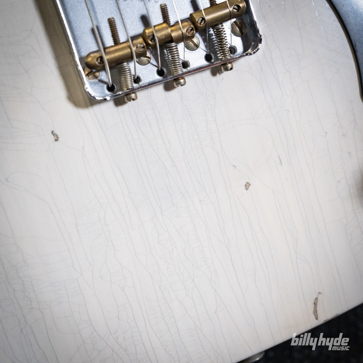 Fender Custom Shop Limited Edition Nocaster Thinline Relic Electric Guitar in Aged White Blonde