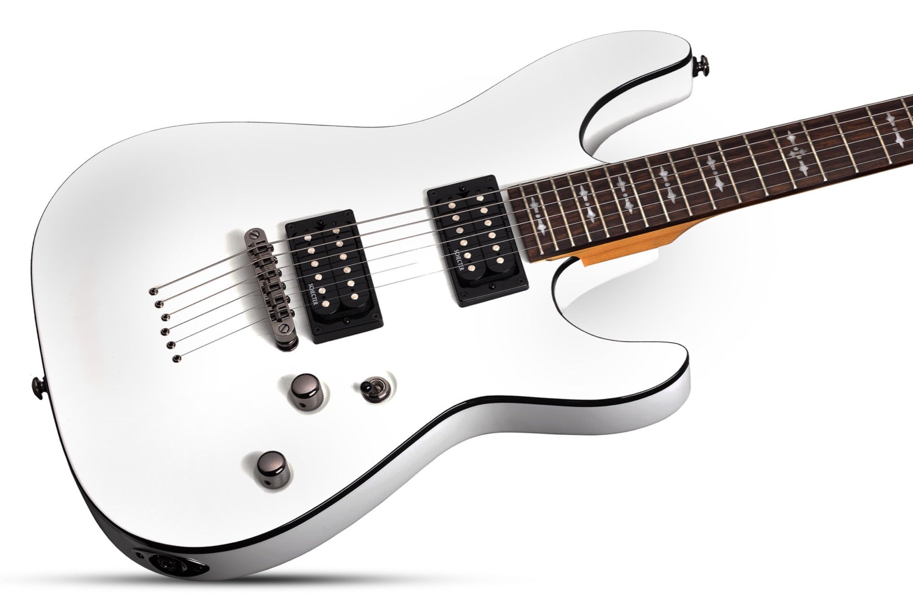 Schecter Omen 6 in Vintage White