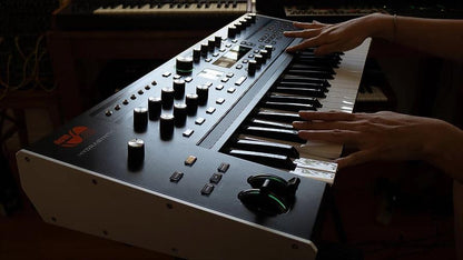 Ashun Sound Machines Hydrasynth Keyboard Synthesizer