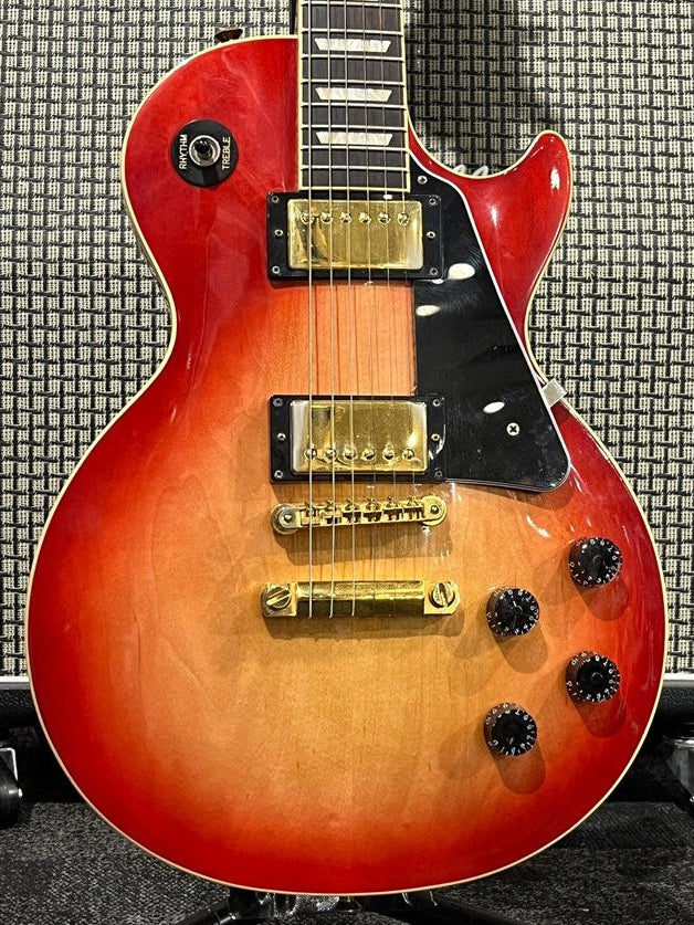 Gibson Les Paul Classic in Heritage Cherry Sunburst (Second Hand)