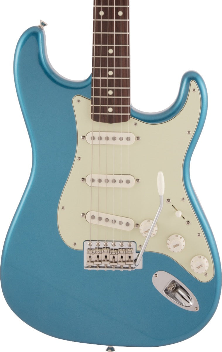 Fender Made in Japan Traditional 60s Stratocaster, Rosewood Fingerboard in Lake Placid Blue