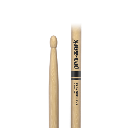 Promark Classic Forward 747B Lacquered Hickory Drumstick