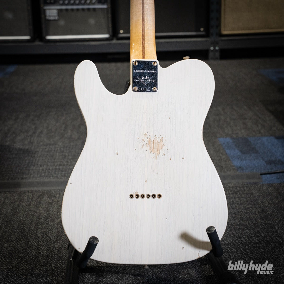 Fender Custom Shop Limited Edition Nocaster Thinline Relic Electric Guitar in Aged White Blonde