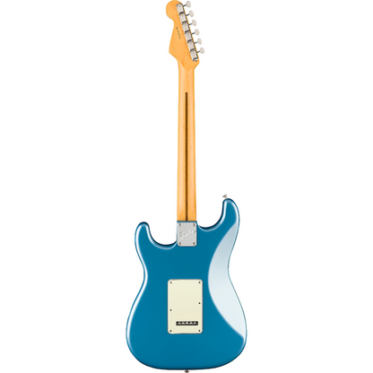 Fender American Professional Classic Stratocaster Electric Guitar, Maple Fingerboard in Faded Lake Placid Blue
