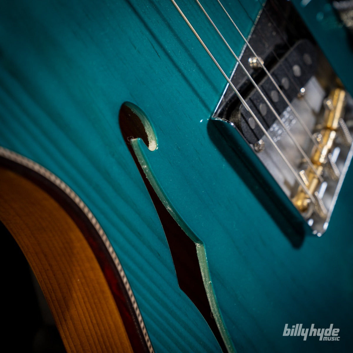 Fender Custom Shop Limited Edition Knotty Tele NOS Electric Guitar in Aged Teal Green Transparent